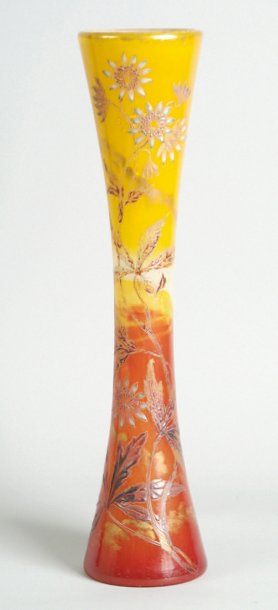 Émile GALLÉ (1846-1904). Grand vase diabolo en verre orange et jaune à décor émaillé...