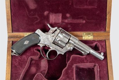 null Revolver d'Ordonnance modèle 1874 Prix de tir, six coups, calibre 11/73. Canon,...