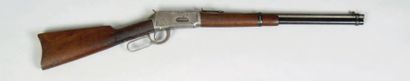 null Carabine de selle Winchester, modèle 1894 calibre 30 WCF. Canon rond rayé, avec...
