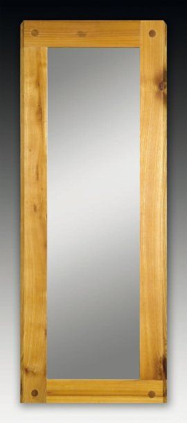 Pierre CHAPO (1927-1986) Miroir encadrement en bois. Miroir en bois d'orme à chevillage...