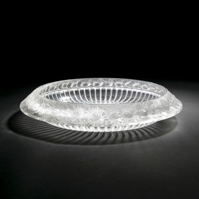 null Maison LALIQUE d’après un modèle de René LALIQUE (1860-1945)
Marguerites, modèle...