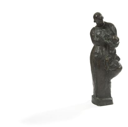 null * Ivan MESTROVIC (1883-1962)
Maternité
Sculpture en bronze patiné.
Signée à...