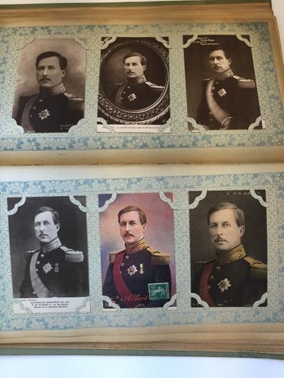 null CARTES POSTALES. Album de cartes postales sur Léopold II et Albert Ier commémorant...