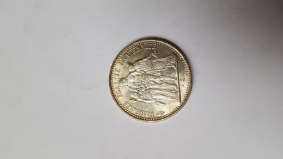 null 19 pièces de 10 F argent et 3 pièces de 50 F argent.