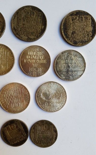 null Lot de pièces argent 3 pièces de 20 F Turin, 2 pièces de 10 F Turin, 5 pièces...