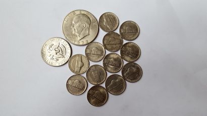 null Lot de pièces américaines comprenant: 1 pièce de 1 dollar argent 1 pièce de...
