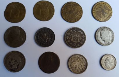 null Lot de pièces et médailles en argent et métal comprenant: 1 jeton de potier...