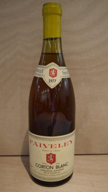 FAIVELEY 1 Bouteille CORTON Blanc (Grand Cru) aspect évolué, Faiveley, 1977