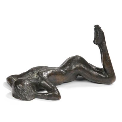 null Marie-Josèphe BOURRON (1931-2012)
Nu allongé sur le ventre, exemplaire 7?/?8
Sculpture....