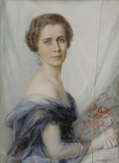 null Alice PAQUELIER GAÏFFE
(Chalon-sur-Saône, 1873- Nice, 1944).
Peintre en miniature...