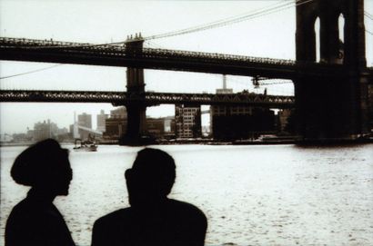 Marianne TOUCHARD-HEYMAN (Née en 1957) Little talk at Brooklin Bridge Tirage numérique...