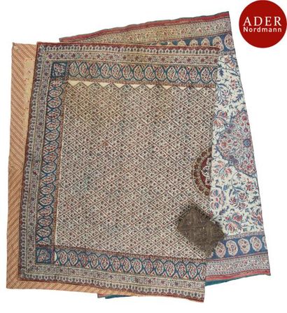 null Tenture, kalamkari, Iran, fin XIXe - déb. XXe siècle 
Panneau rectangulaire...