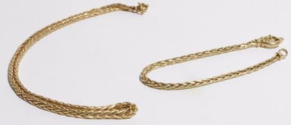 null Lot de bijoux en or 18K (750) comprenant : un collier et un bracelet, mailles...