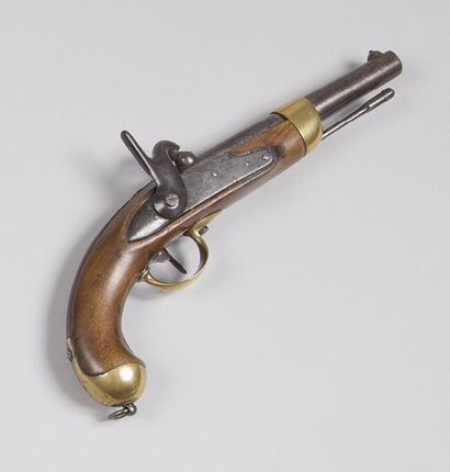 null Pistolet d’arçon à percussion modèle 1822 T Bis. 
Canon rond à pans au tonnerre,...