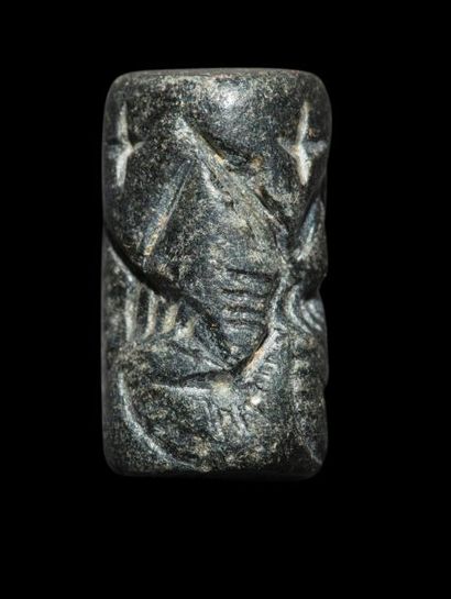 null Canaan (1600 - 1200 av. J.-C.)
Cylindre de marbre noir. 24 x 13,5 mm
Gravure...