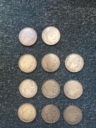 null Lot de 56 pièces Turin comprenant:
11 pièces de 20 Francs Turin - 1933 (9) -...