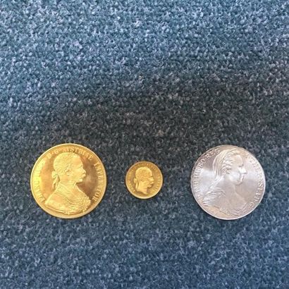 null Lot de pièces en or et argent, Empire Austro-Hongrois
1 pièce de 4 Ducats en...