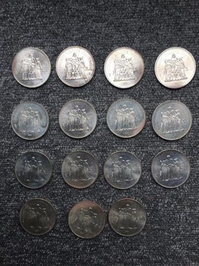 null Lot de 15 pièces de 50 Francs en argent  Type Hercule -  1977-1978

Frais acheteur...