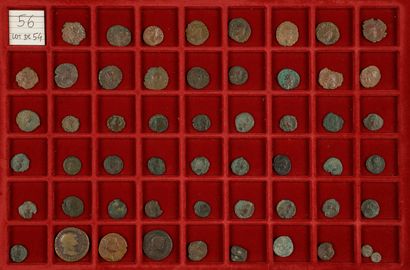 null LOT de 54 monnaies romaines : 19 antoniniens et minimi en billon du IIIème siècle,...