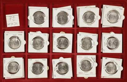 null LOT de 34 pièces françaises de 5 francs type Semeuse Vème République en cupronickel...