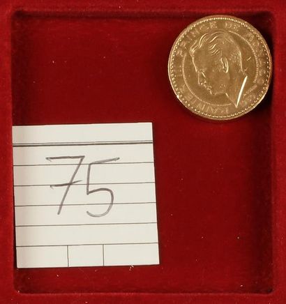 null RAINIER III (1949-2005). PIEFORT de 20 francs 1950, en OR (29,03g), frappé à...