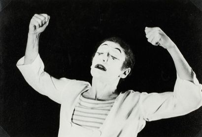 Pawli (Harald Von Pawlikowski-Cholewa, dit) (1915-1998) Mime Marceau. c. 1955. Trois...