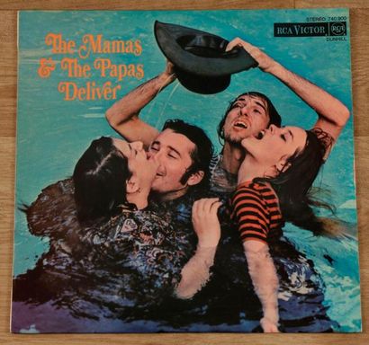 null THE MAMAS AND THE PAPAS 
Deliver. RCA, France, 1967. 31 x 31 cm - 12 x 12 i...