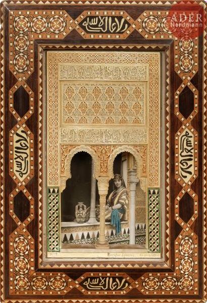 null Maquette de façade de l’Alhambra, Espagne, Grenade, fin XIXe siècle 
Panneau...