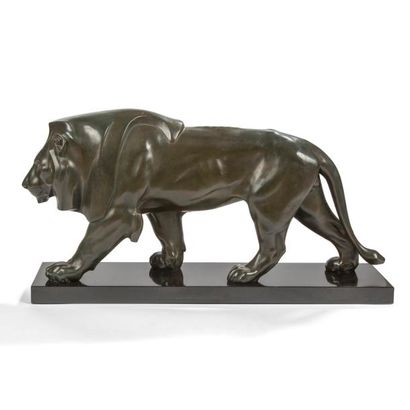 null Max Le VERRIER (1891-1973)

Lion marchant
Sculpture.
Épreuve en composition...