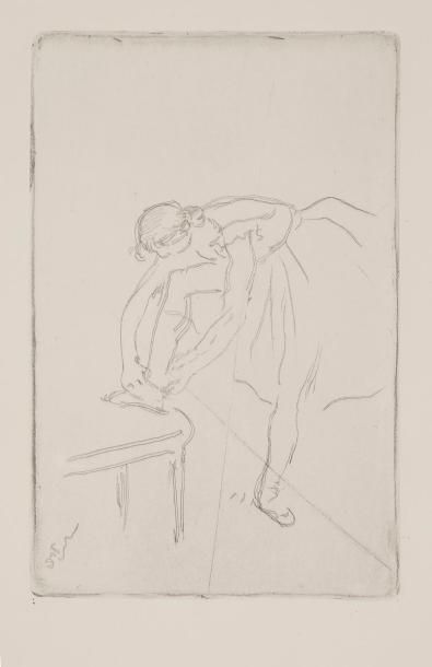 null Edgar Degas (1834-1917) 
Danseuse enfilant son chausson. Vers 1888. Eau-forte....
