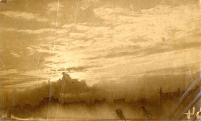 null Photographe non identifié

Étude de ciel nuageux, c. 1880. 

Épreuve sur papier...