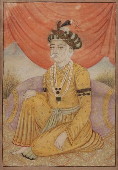 null La déesse Gangâ debout sur un makara et portrait de l’empereur Akbar, Inde du...