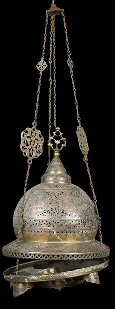 Lampe de mosquée en laiton incrusté de cuivre...