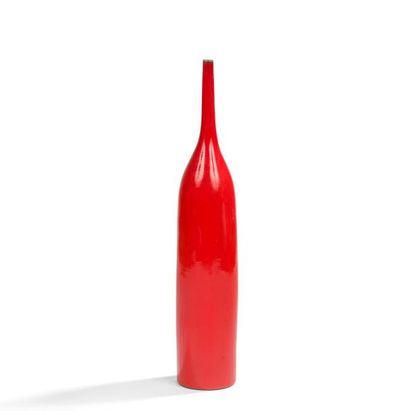 null GEORGES JOUVE (1910-1964)

Bouteille, le modèle conçu vers [1957]
Vase soliflore.
Épreuve...