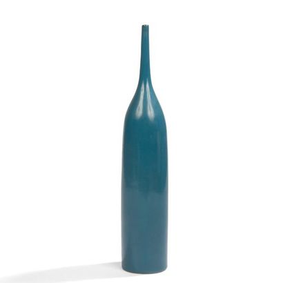 null GEORGES JOUVE (1910-1964)

Bouteille, le modèle conçu vers [1957]
Vase soliflore.
Épreuve...