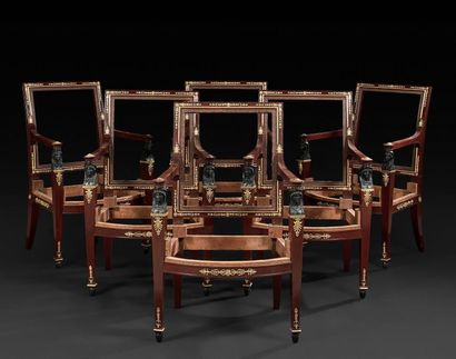 null Suite de six fauteuils aux égyptiennes en acajou, bois patiné et bronze doré,...