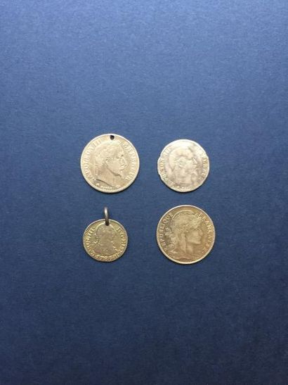 null Lot de 4 pièces en or anciennement montées ou percées Poids brut : 9.7 g

Frais...