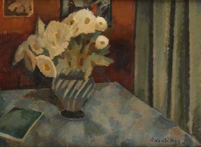 Ernest VENTRILLON (1884-1953) Bouquet de fleurs..Huile sur toile..Signée en bas à...