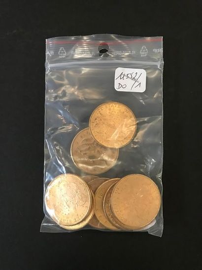  10 pièces de 20 Dollars en or dans un sachet numéroté 2017043. Type Liberté. 1884...