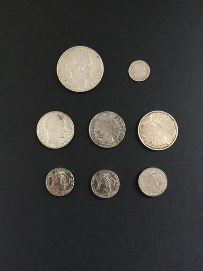 null Lot de 5 pièces en argent. 
- 20 Francs Turin - 1938 
- 10 Francs Turin - 1933...