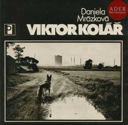 null KOLAR, VIKTOR (1888-1957)
Deux volumes. 
Ostrava oblezene mesto.
Sfinga, 1995.
In-4...