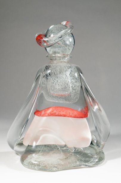 null Jean-Claude NOVARO (1943-2015)
 Flacon de forme drapé en verre soufflé transparent...