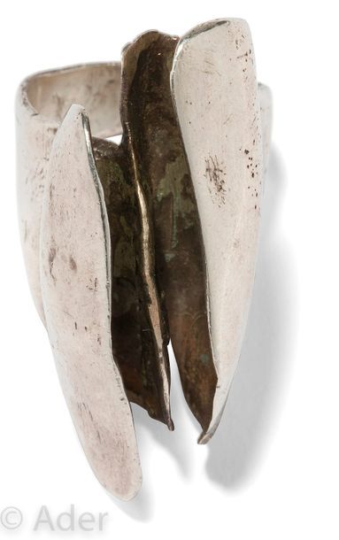 null Alicia PENALBA [argentine] 
(1918-1982)
Composition, vers 1968
Bague-sculpture...