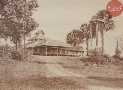 null Linneaus Tripe (1822-1902)
Birmanie, c. 1855.
Amerapoora. Corner of Mygabhoodee-tee...