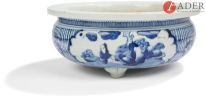 CHINE - XIXe siècle
Cache-pot tripode en...