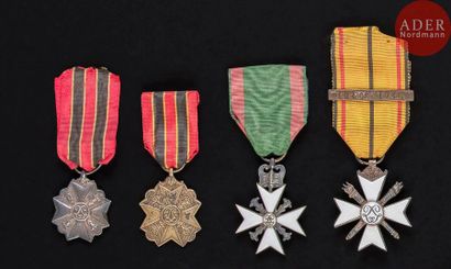  BELGIQUE Ensemble de quatre décorations comprenant : - croix civile émaillée 1940-1945...