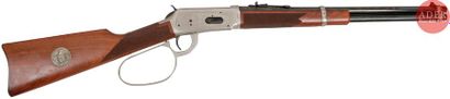  Carabine Winchester modèle 94, «?John Wayne commémorative?», calibre 32-40 Win....