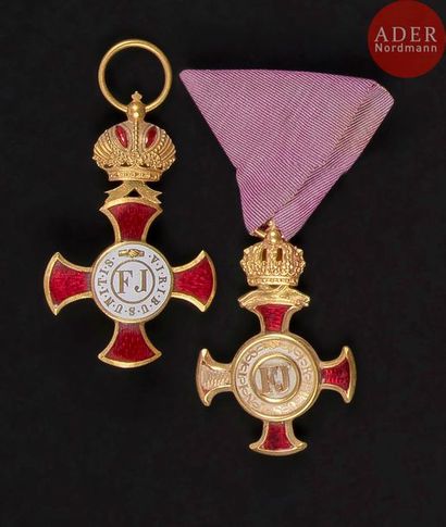 null AUTRICHE
CROIX DU MÉRITE CIVIL «?Zivil Verdienstkreuz?», créé en 1850.
Croix...