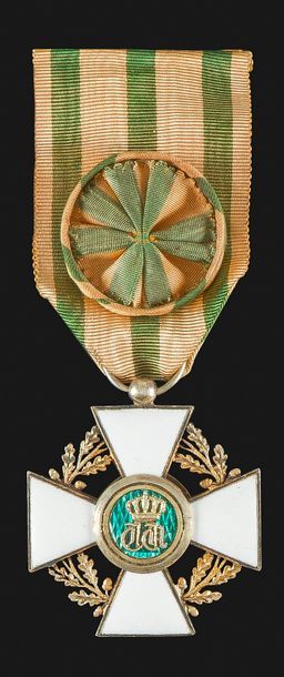 null LUXEMBOURG
ORDRE DE LA COURONNE DE CHÊNE, créé en 1841.
Croix d’officier en...