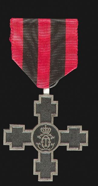 null ROUMANIE 
Croix du passage du Danube 1877-1878 ayant appartenue au général Gaillard,...